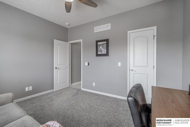 8919 N 171st Street, Bennington, NE 68007