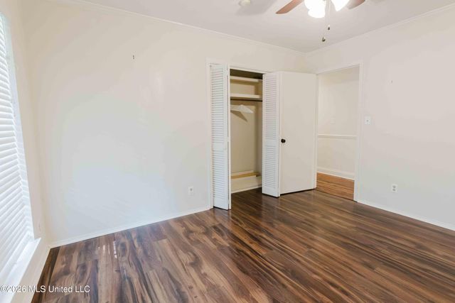5355 Suffolk Drive, Jackson, MS 39211