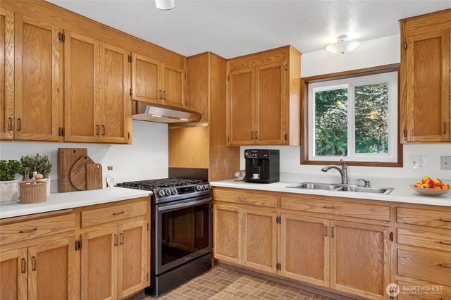 306 11th Street N, Sultan, WA 98294
