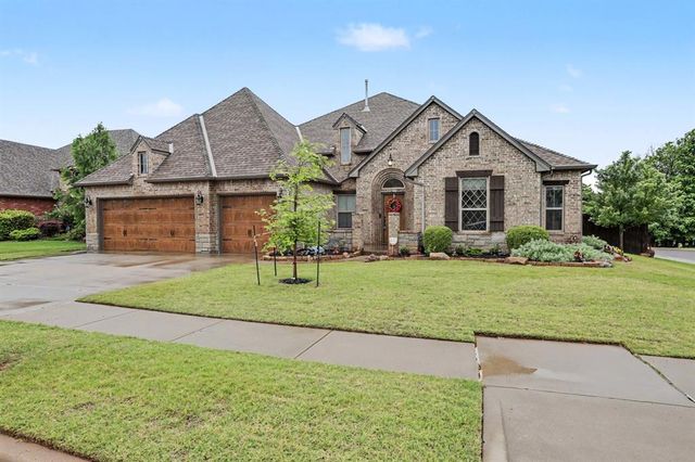 19521 Rambling Creek Drive, Edmond, OK 73012