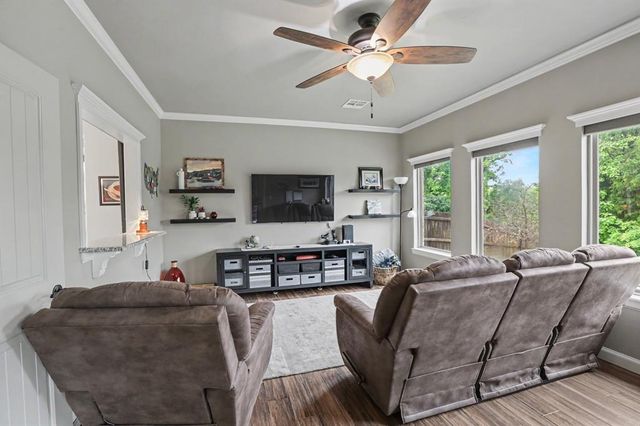 19521 Rambling Creek Drive, Edmond, OK 73012