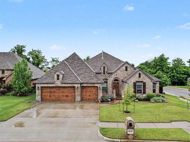 19521 Rambling Creek Drive, Edmond, OK 73012