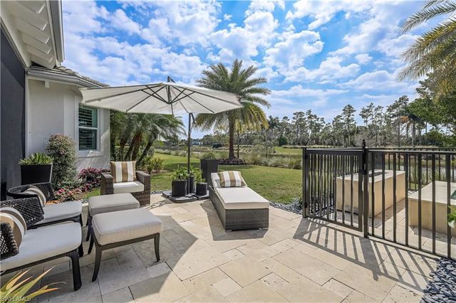 5090 Andros DR, Naples, FL 34113