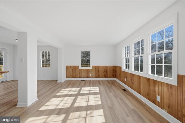 361 CEDAR DR, Kearneysville, WV 25430