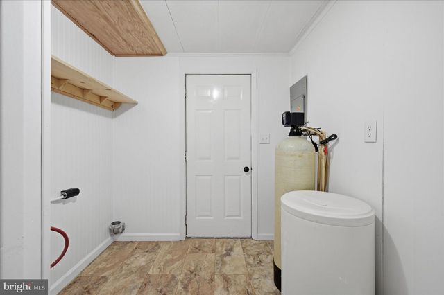 361 CEDAR DR, Kearneysville, WV 25430