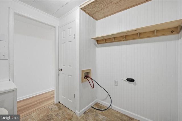 361 CEDAR DR, Kearneysville, WV 25430