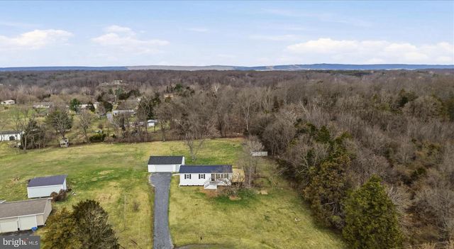 361 CEDAR DR, Kearneysville, WV 25430