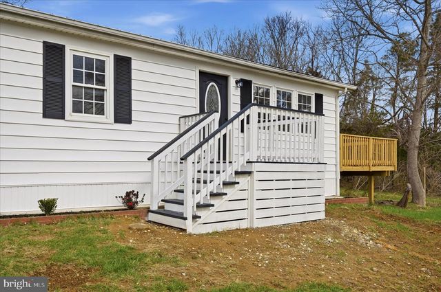 361 CEDAR DR, Kearneysville, WV 25430