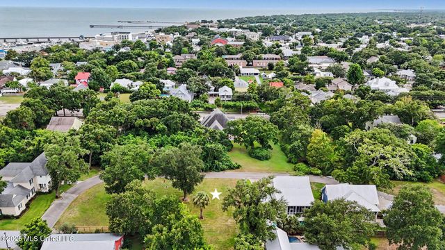 Cedar Lane, Bay Saint Louis, MS 39520