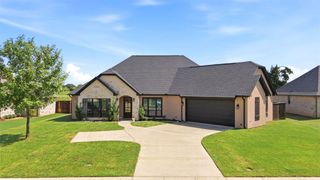 264 Heritage Way, Bullard, TX 75757