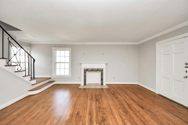 8319 Glenview Drive, Houston, TX 77017