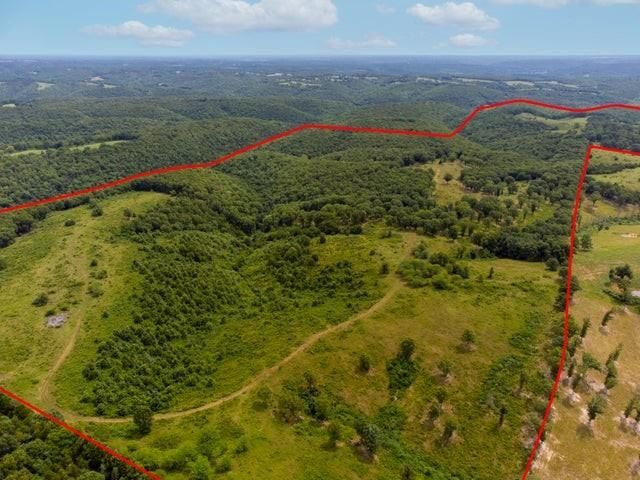 2313 Flat Creek Road, Cape Fair, MO 65624