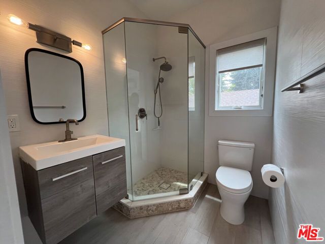 3350 Mclaughlin Avenue, Los Angeles, CA 90066