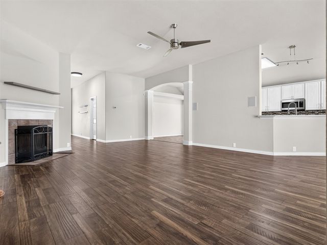 1049 Broken Spoke Drive, Little Elm, TX 75068