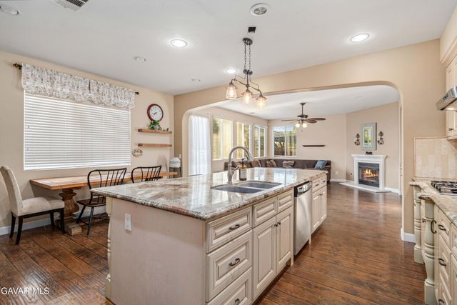 44123 W 47th Street, Lancaster, CA 93536