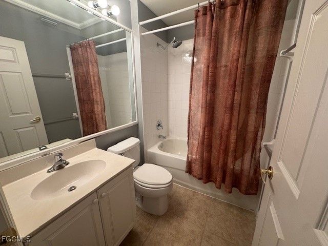 10018 Oakhurst WAY, Fort Myers, FL 33913