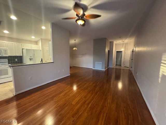 10018 Oakhurst WAY, Fort Myers, FL 33913