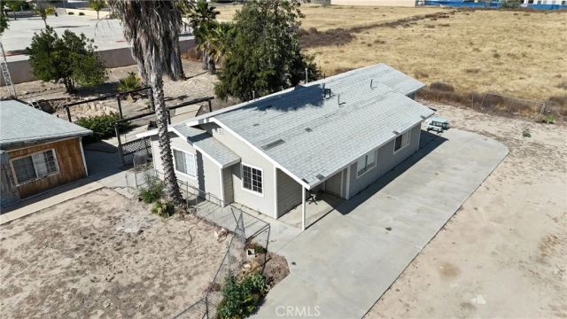 875 Wilson, Perris, CA 92571