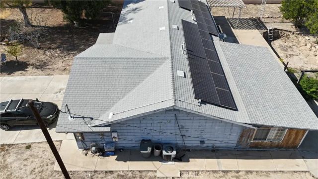 875 Wilson, Perris, CA 92571