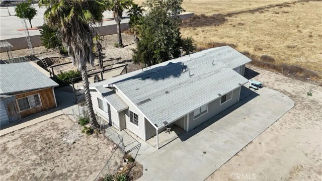 875 Wilson, Perris, CA 92571