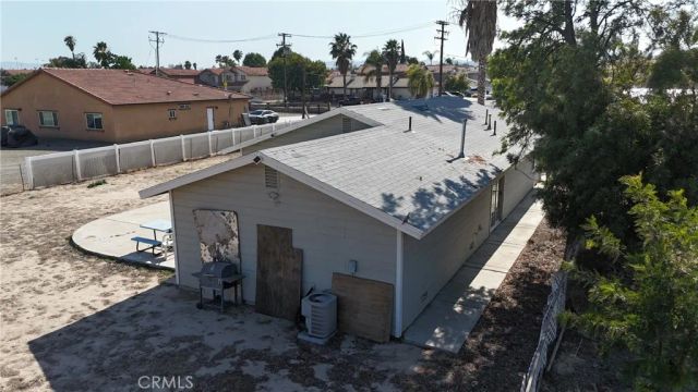 875 Wilson, Perris, CA 92571