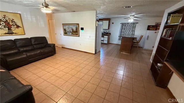 875 Wilson, Perris, CA 92571