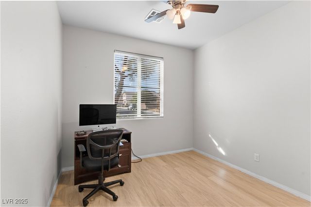 5428 Dalle Valley Street, North Las Vegas, NV 89031