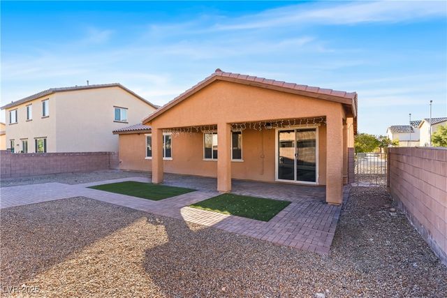5428 Dalle Valley Street, North Las Vegas, NV 89031