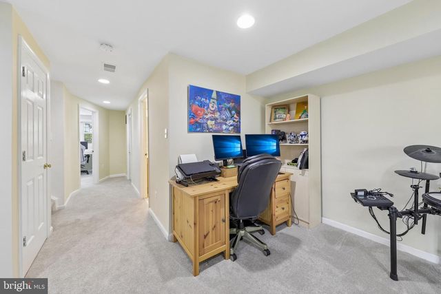 22076 MANNING SQ, Sterling, VA 20166