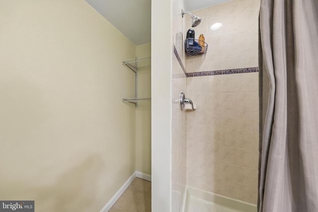 22076 MANNING SQ, Sterling, VA 20166