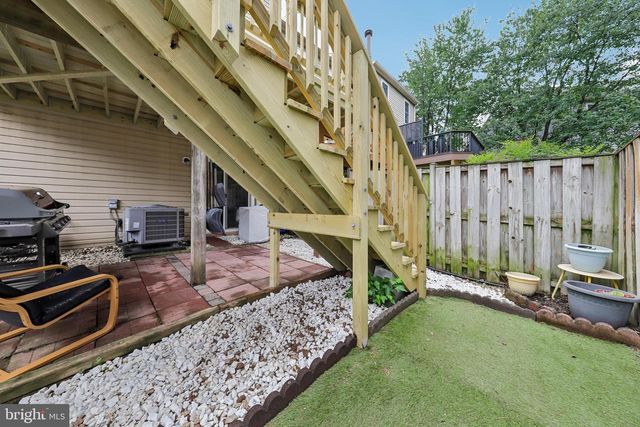 22076 MANNING SQ, Sterling, VA 20166
