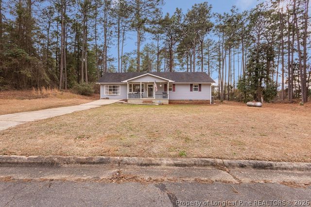 104 Haines Court, Southern Pines, NC 28387