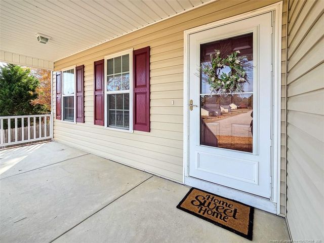 191 Wolfbridge Drive, Raeford, NC 28376