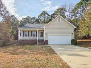 191 Wolfbridge Drive, Raeford, NC 28376