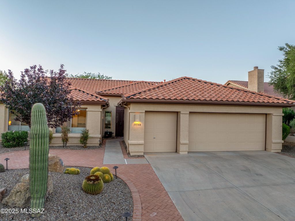39544 S Winding Trail Drive, Tucson, AZ 85739