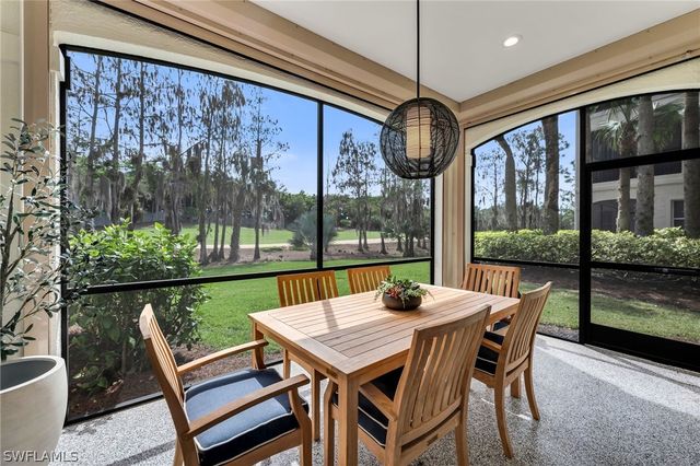 2830 Tiburon BLVD E 101, Naples, FL 34109