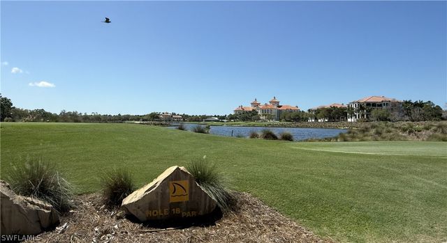 2830 Tiburon BLVD E 101, Naples, FL 34109