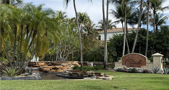 2830 Tiburon BLVD E 101, Naples, FL 34109