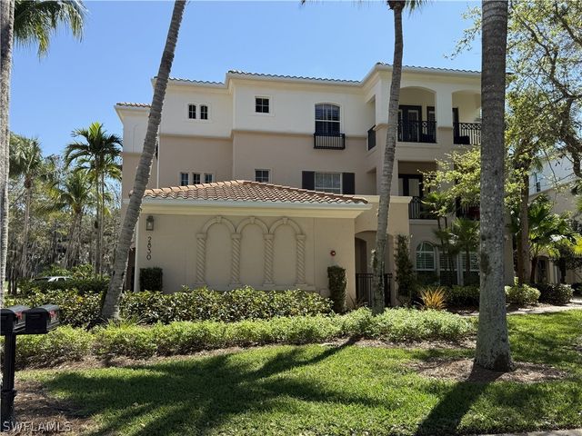 2830 Tiburon BLVD E 101, Naples, FL 34109