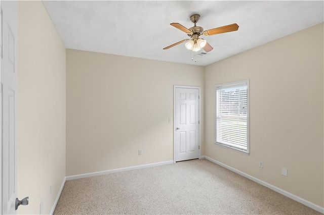 132 Hidden Creek Circle, Lizella, GA 31052