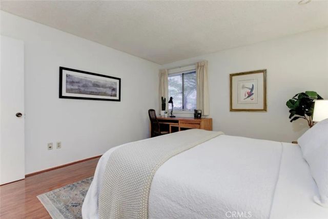 125 W Mountain Street 102, Glendale, CA 91202