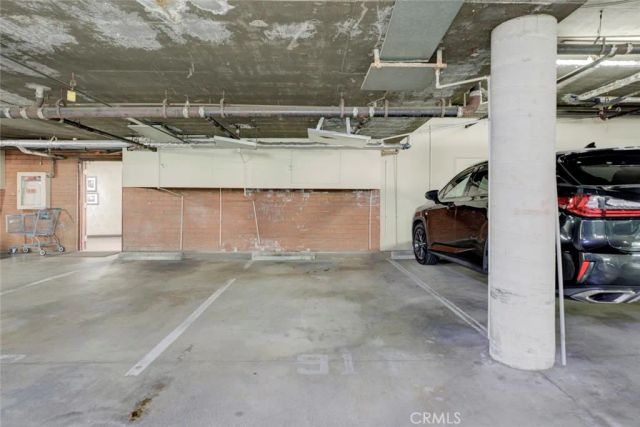 125 W Mountain Street 102, Glendale, CA 91202