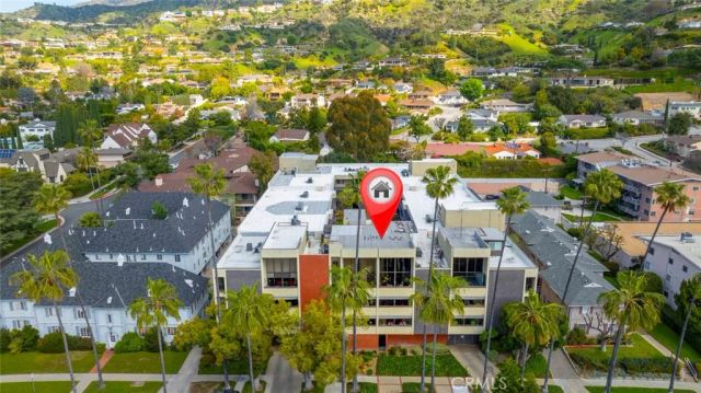 125 W Mountain Street 102, Glendale, CA 91202