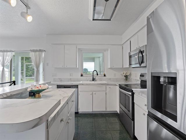 3480 LAKESHORE BOULEVARD, St Cloud, FL 34769