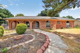 2320 Georgetown Drive, Denton, TX 76201