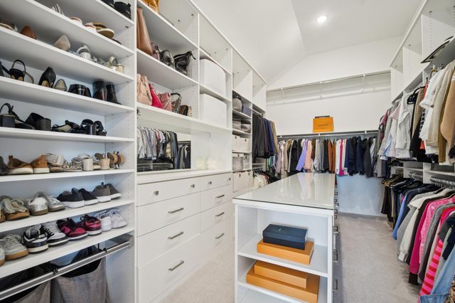 271 Egret LN, Austin, TX 78737