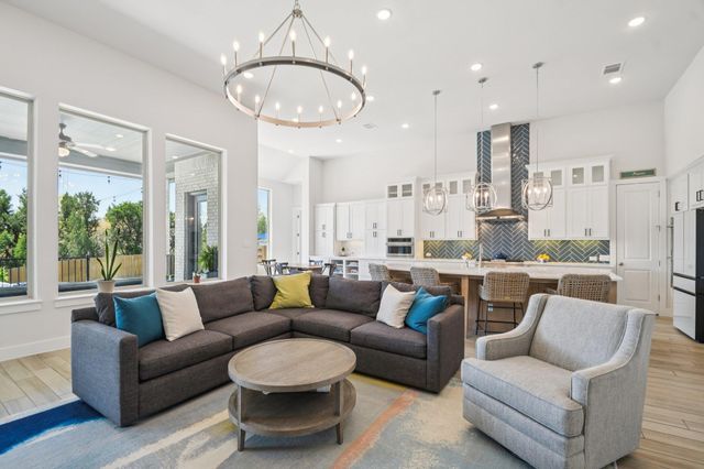 271 Egret LN, Austin, TX 78737