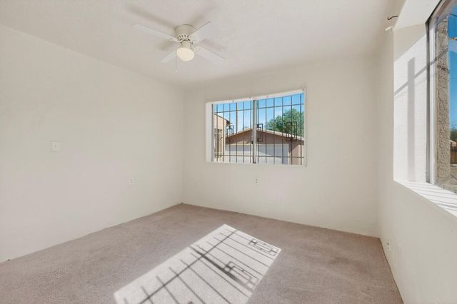 2905 Burton Avenue SE, Albuquerque, NM 87106