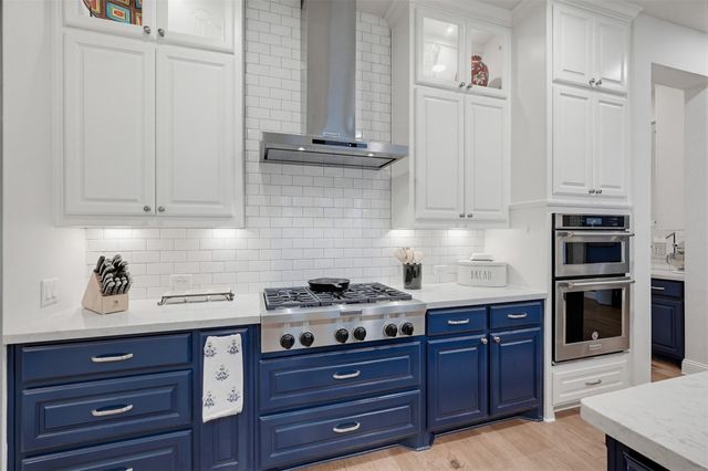 8068 Sarahville Drive, Dallas, TX 75252
