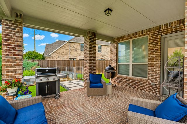 8068 Sarahville Drive, Dallas, TX 75252